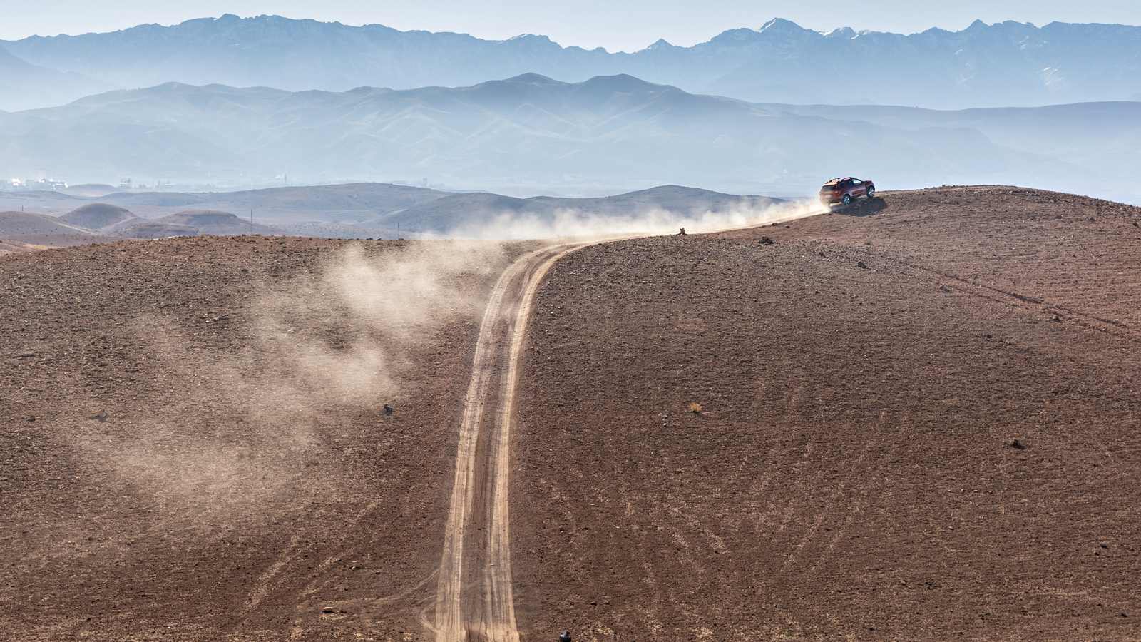 Dacia Duster: Ένας Ρουμάνος στην έρημο; 
